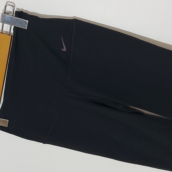 Nike Dri Fit Leggings - Picture 11 of 11